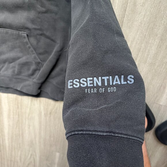 Essentials Fear of God Hoodie - Black - Picture 3 of 7